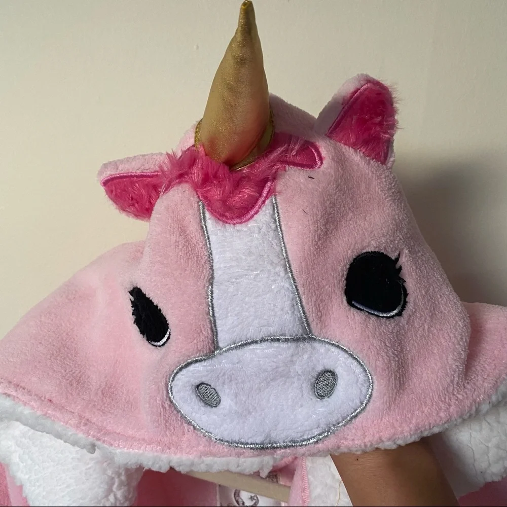 PJ Couture unicorn Robe - Picture 9 of 9